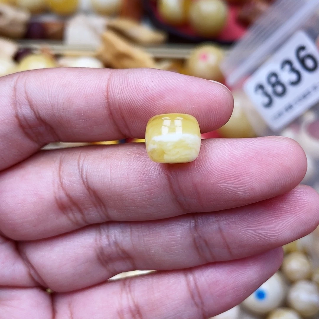 蜜蜡未镶嵌珠宝奇石11虎皮