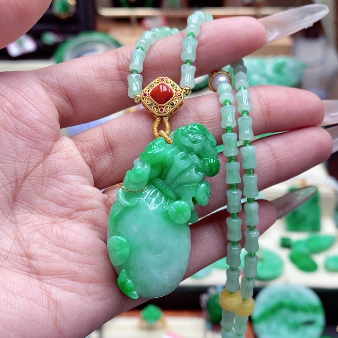 颈饰未镶嵌翡翠翡翠吊坠