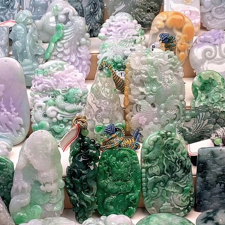 翡翠未镶嵌吊坠(不含链)