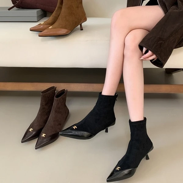 小香风女靴尖头细跟小短靴秋冬新款法式复古绒面拼接气质瘦瘦靴子