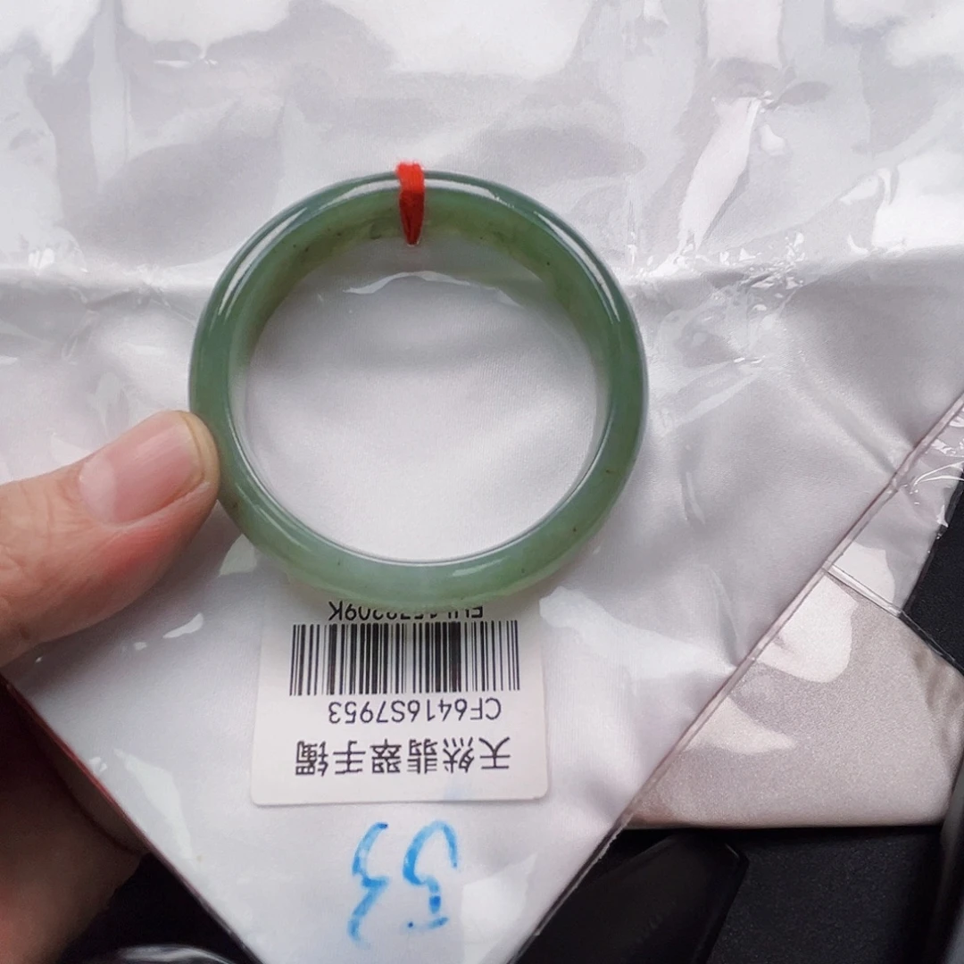 翡翠未镶嵌手镯手镯