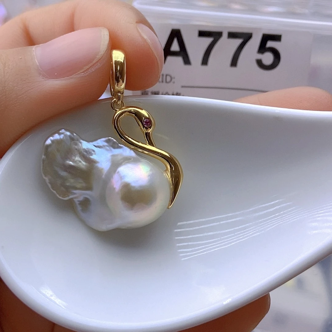 未镶嵌淡水珍珠颈饰