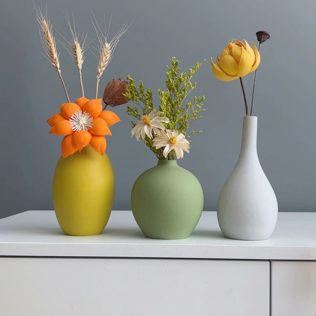 摆件陶瓷小花瓶摆件含花总高约20-30cm