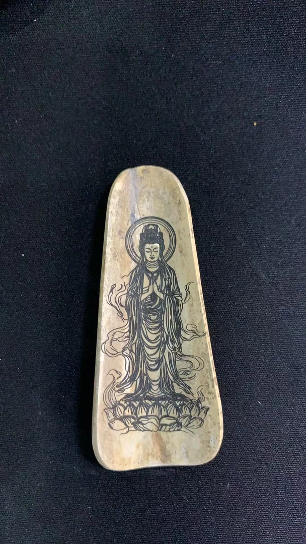 猛犸约5.5克雕刻件XY1441