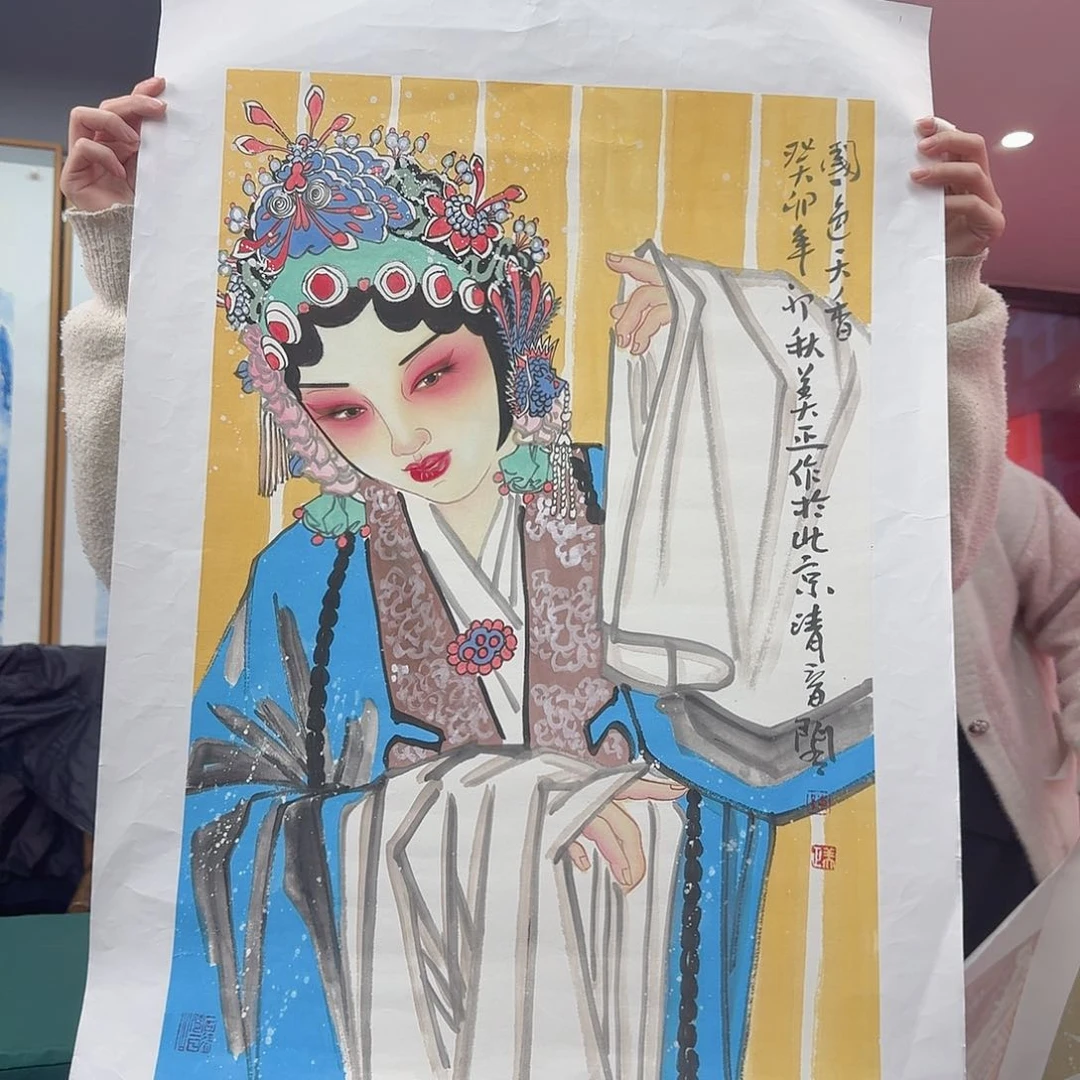 国画多次参加国内外大型画展