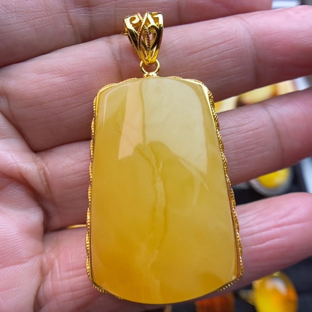 琥珀颈饰银S925镀金镶嵌