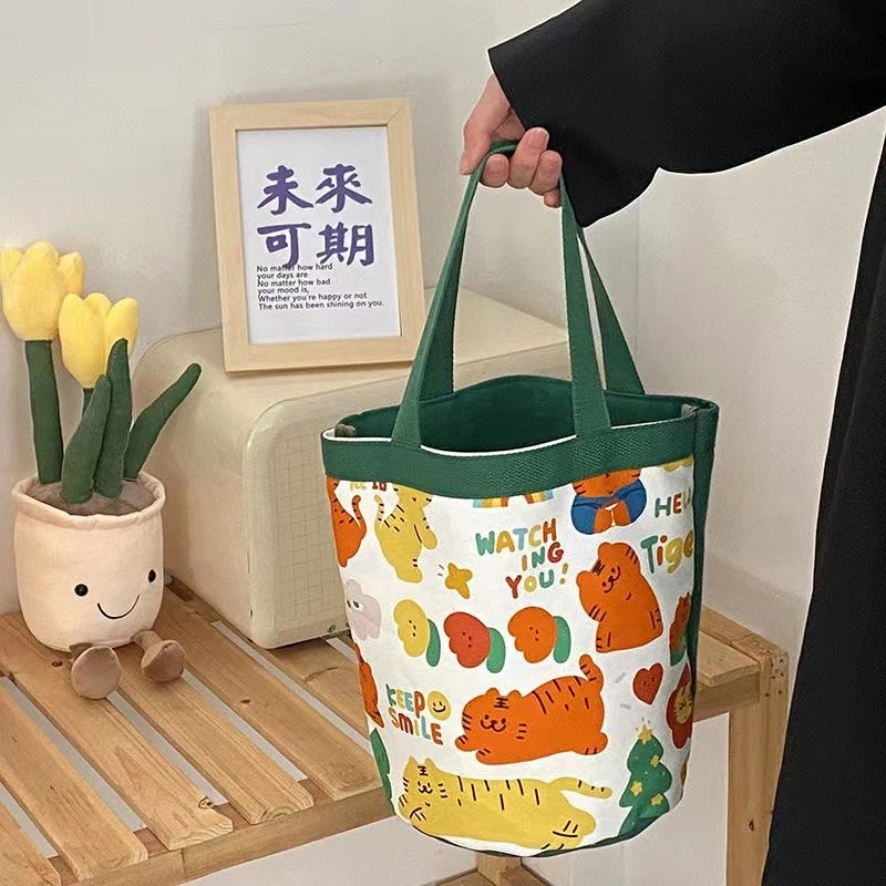 潮款洋气ins可爱卡通小老虎印花圆筒包手提帆布包韩国少女心水桶