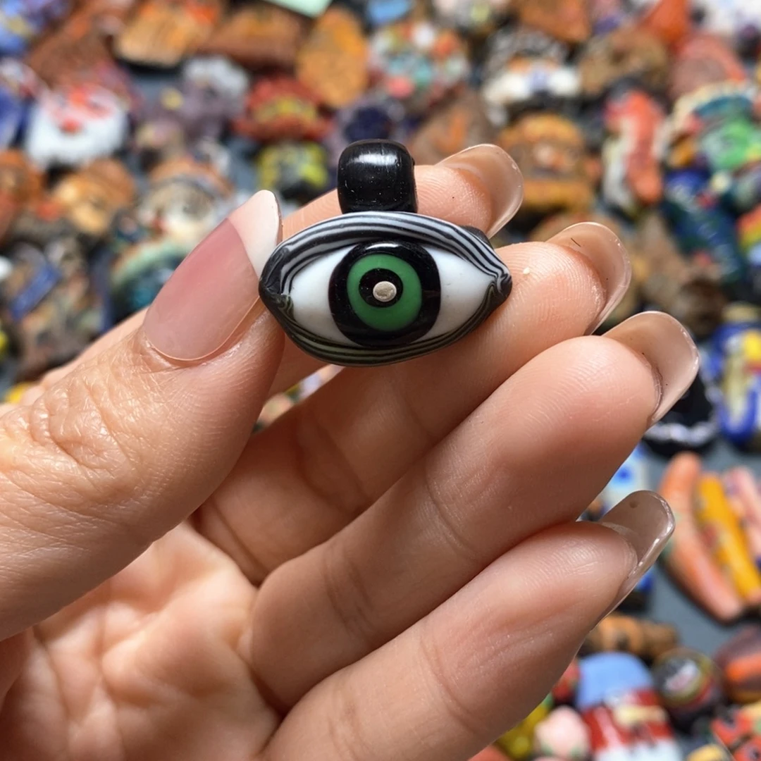 琉璃颈饰印度尼西亚小眼睛