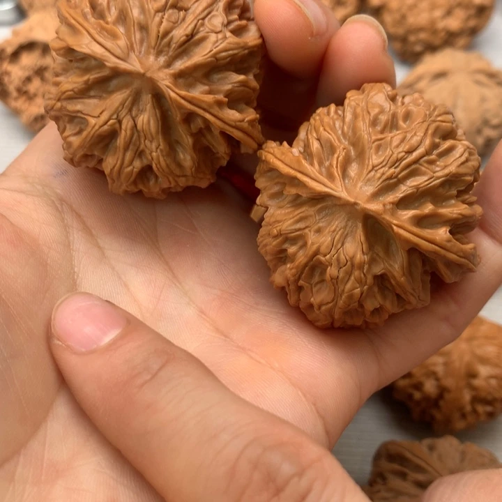 文玩核桃把件全品苹果园43