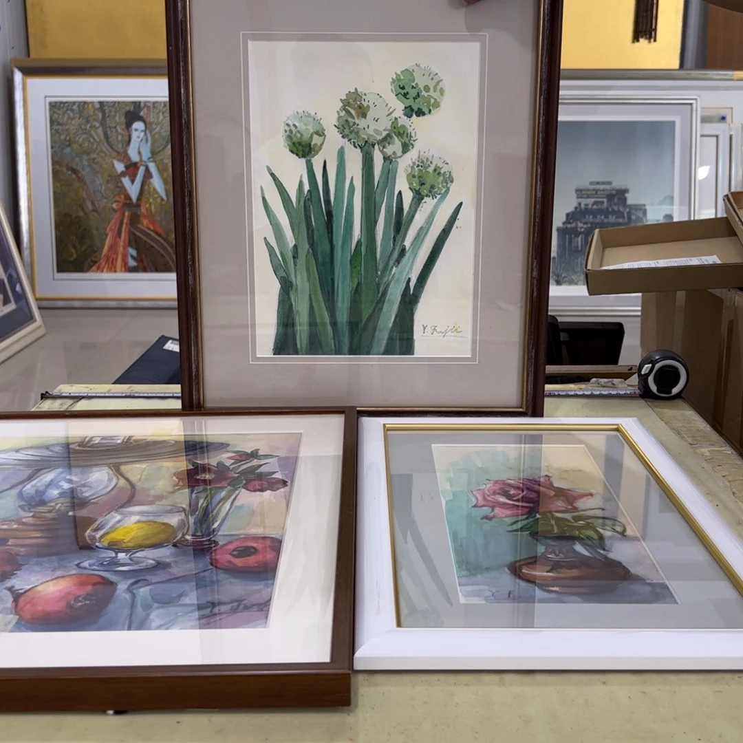 雨***后绘画屏风框画茶空间设计