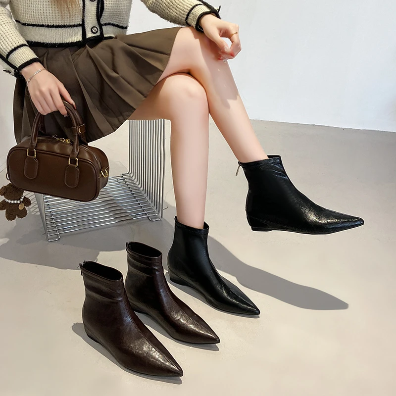 粗跟尖头复古软皮时装靴女2025年秋冬新款拼接短筒靴子百搭瘦瘦靴