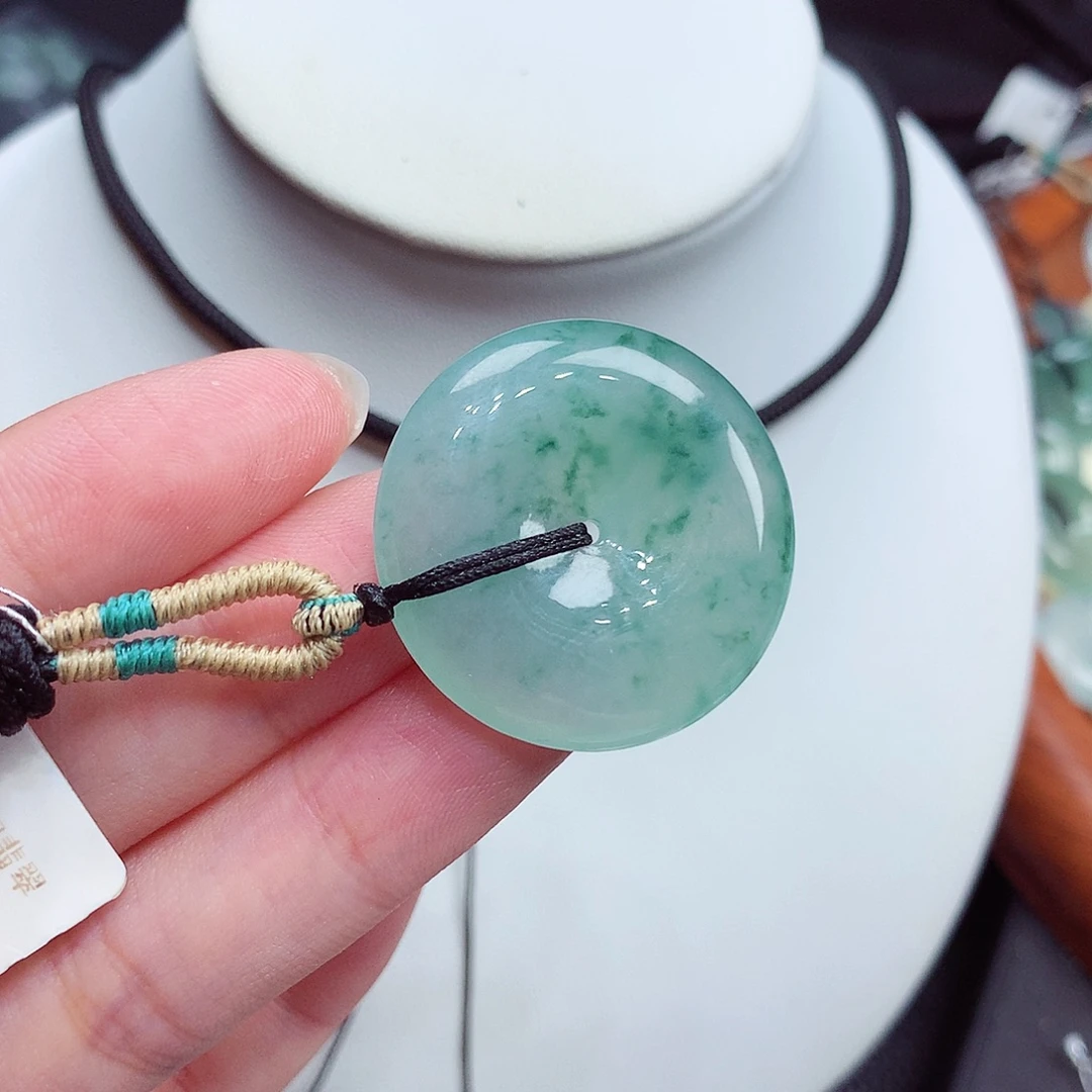 颈饰未镶嵌翡翠翡翠23，28.4/5.5