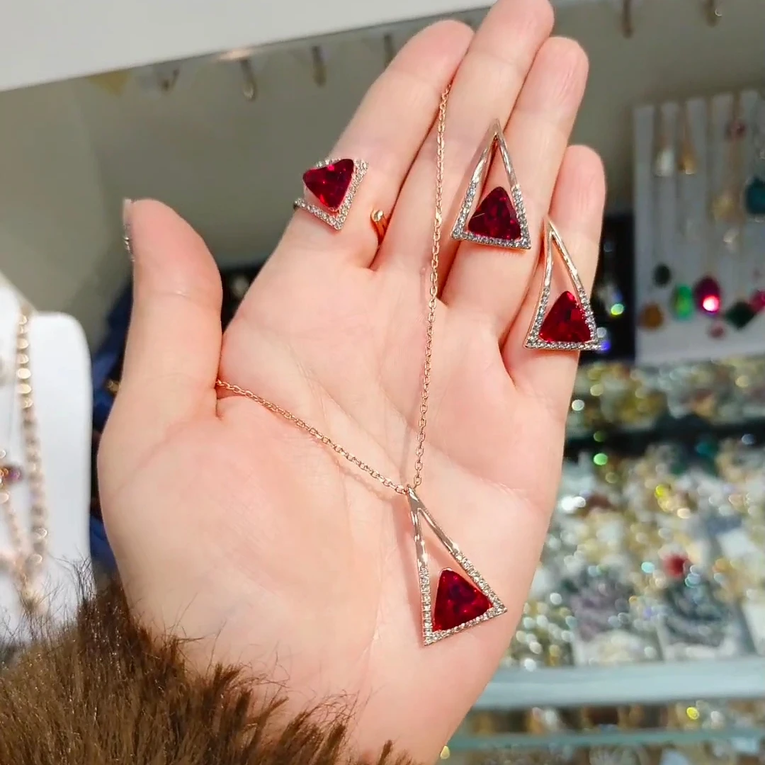 铜合金项链 水晶钻三角形暴款高档精美百搭气质奢华优雅项链耳钉