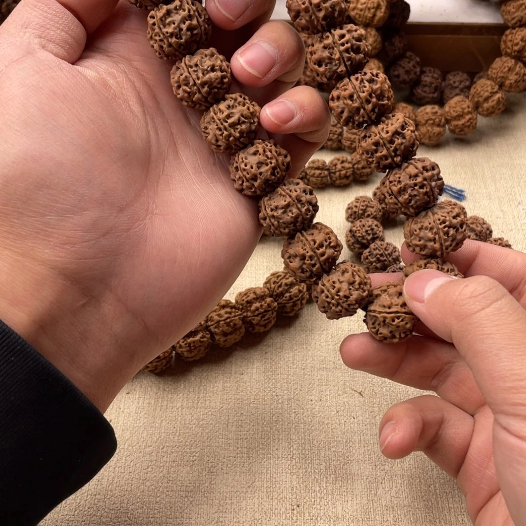 金刚菩提吊坠老安娜蜂窝镂空