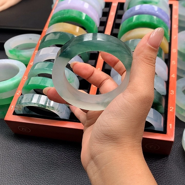 定制翡翠未镶嵌楚****y