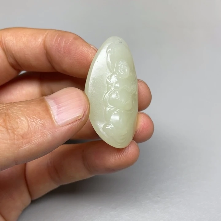 和田玉未镶嵌吊坠(不含链)山**秀