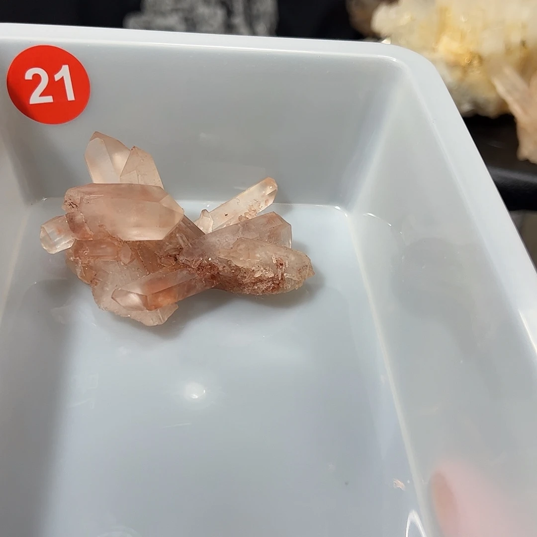 红***～未镶嵌水晶珠宝半成品