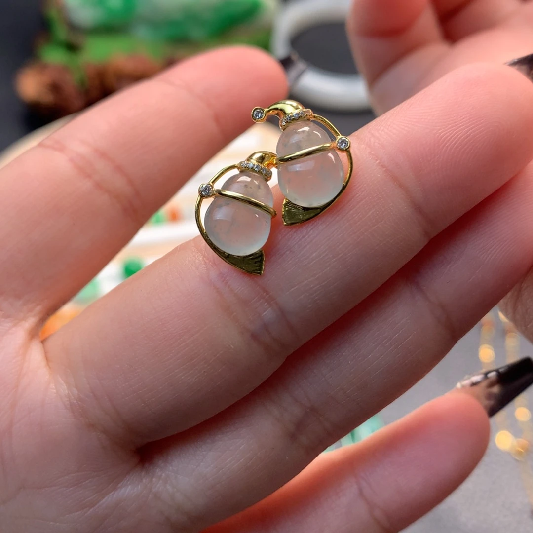 翡翠18K金镶嵌耳饰翡翠