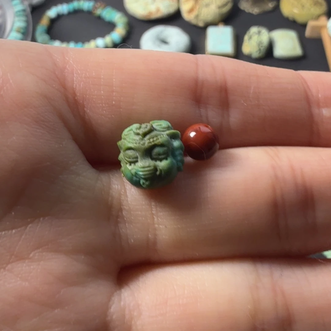 南红玛瑙未镶嵌珠宝奇石