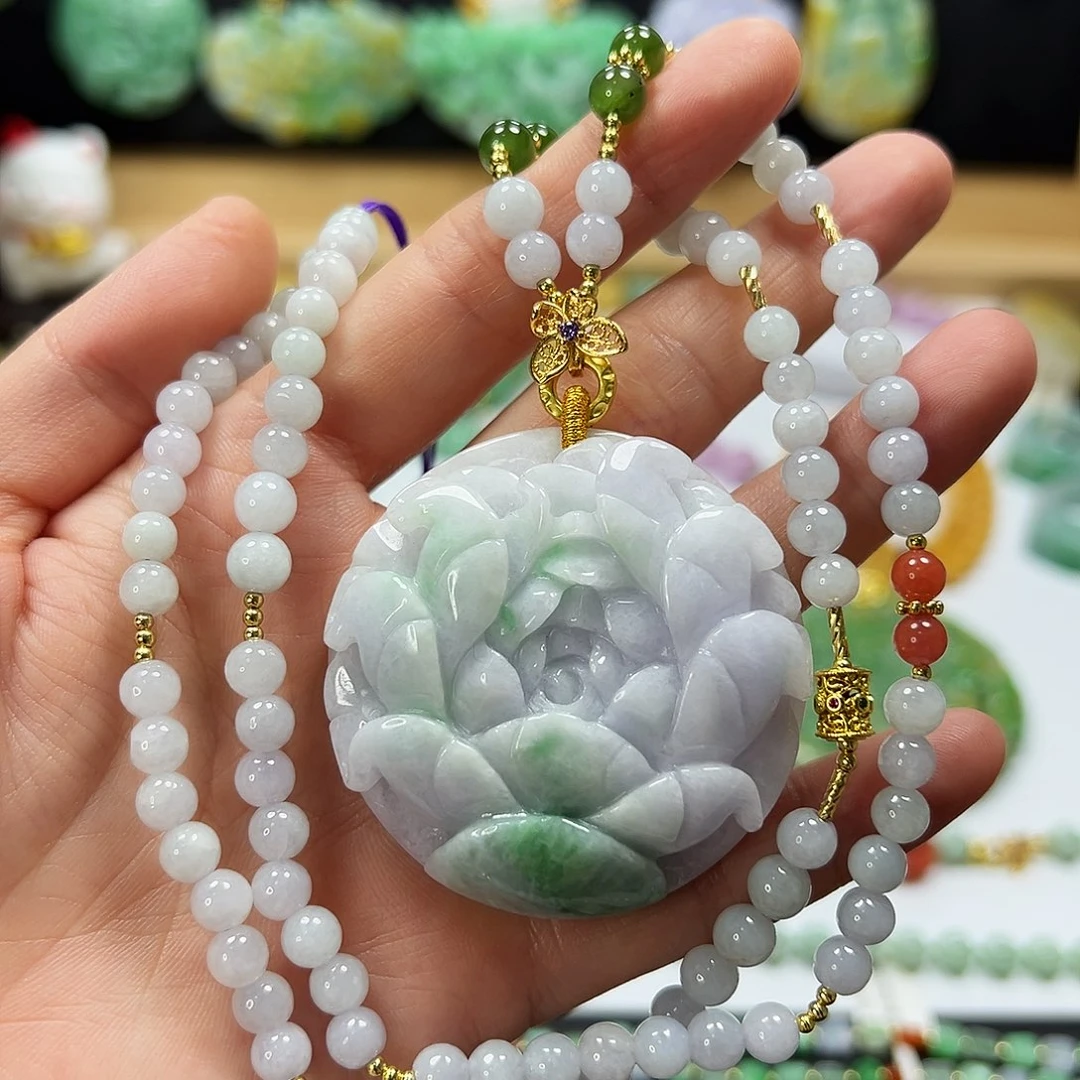 翡翠未镶嵌颈饰吊坠