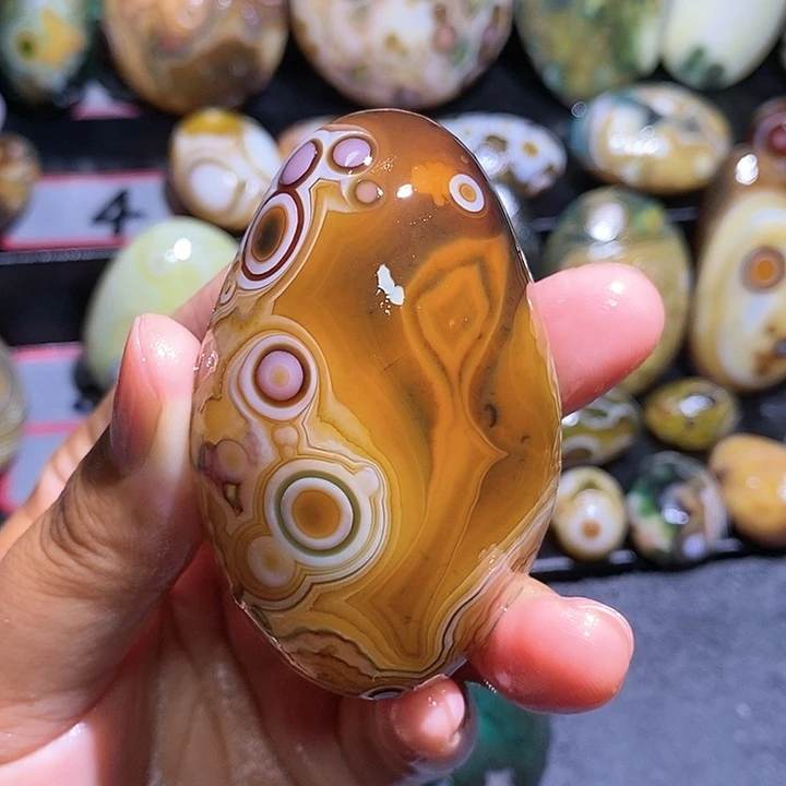 未镶嵌玛瑙/玉髓珠宝奇石