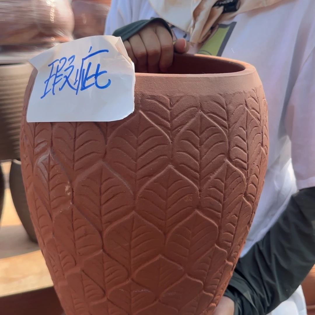 紫砂花盆口25高36瑕疵不指定