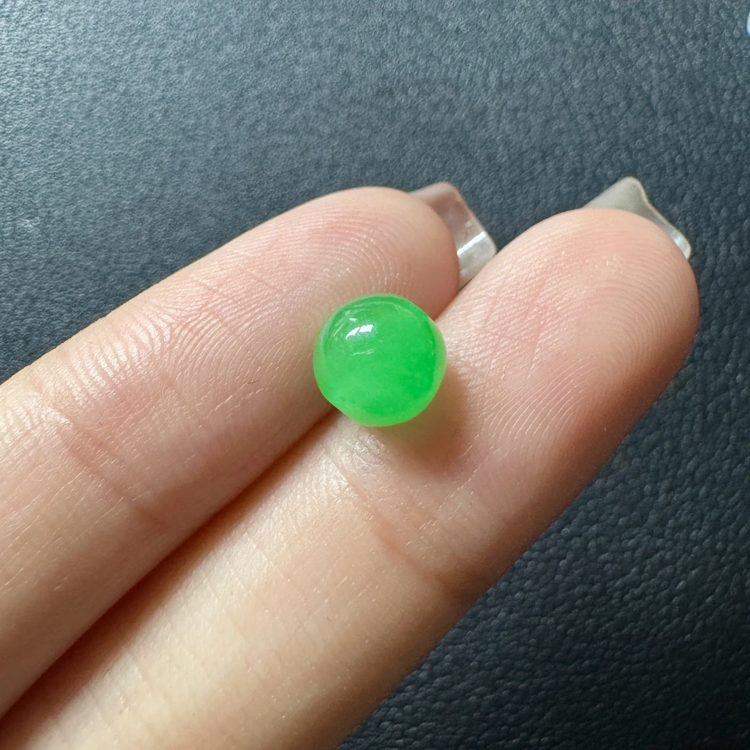 缅甸翡翠卡5+散珠批发单颗价格/多样性发其一