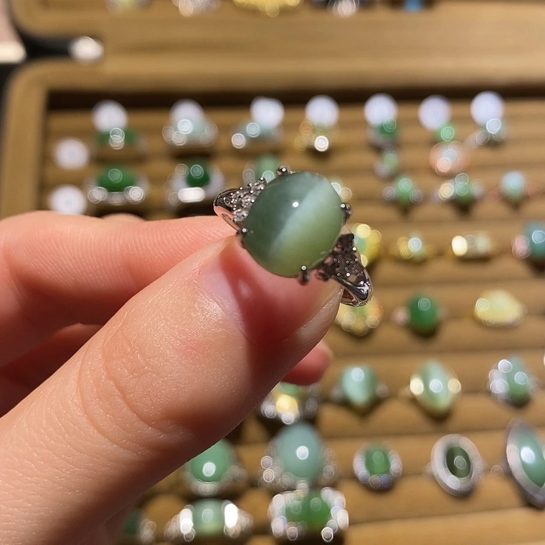 和田玉未镶嵌戒指