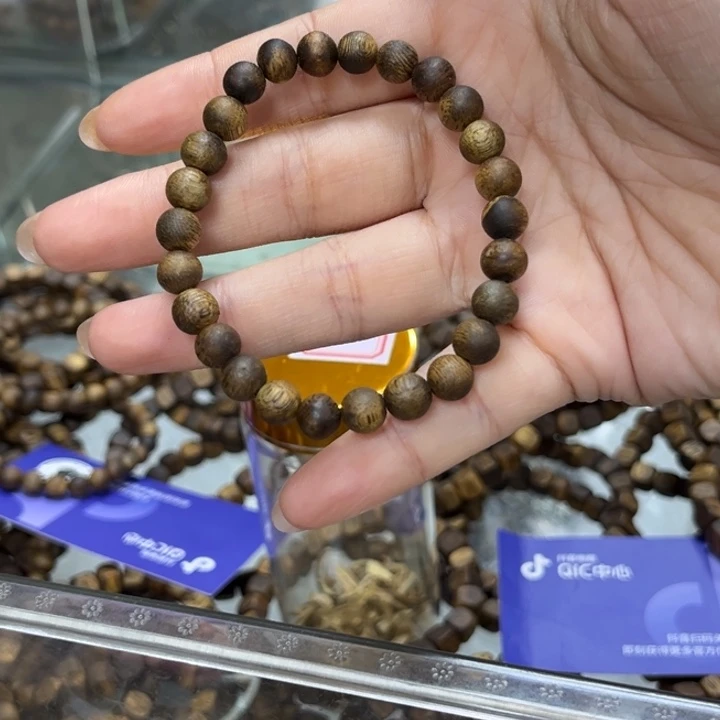 沉香手串0.7圆珠单圈多样性发1