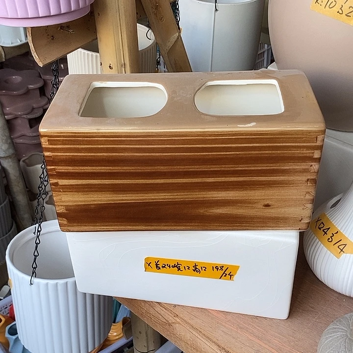 摆件陶盆有孔 瑕疵介意勿拍