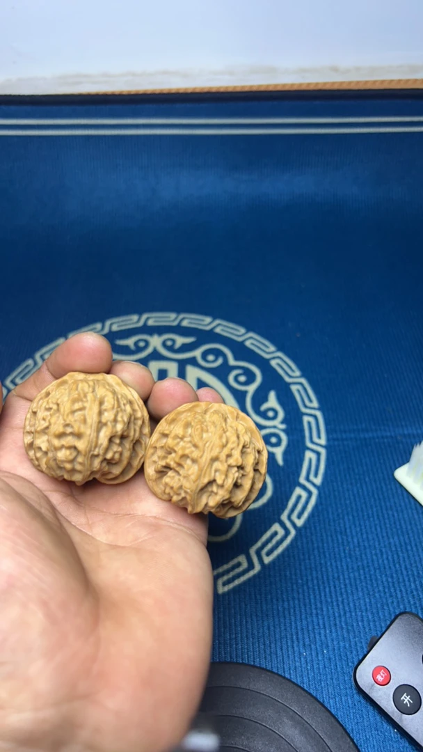 文玩核桃苹果园手把玩件精品收藏