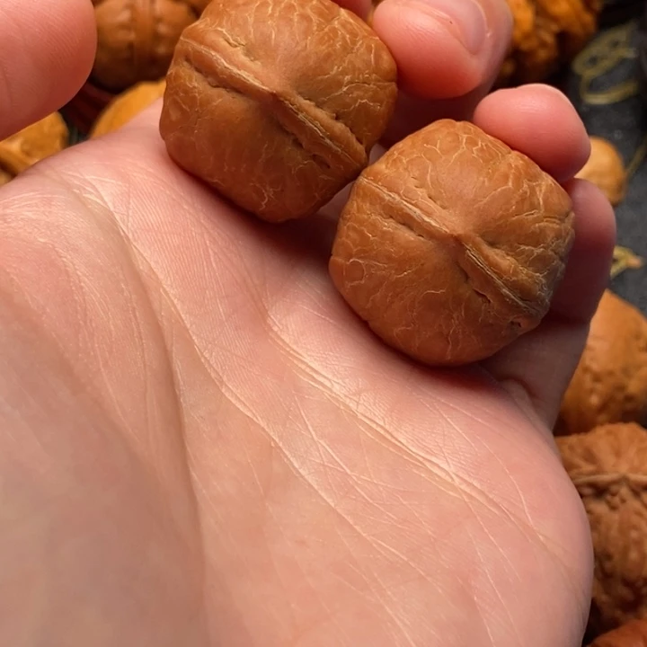 吊坠文玩核桃方蟾