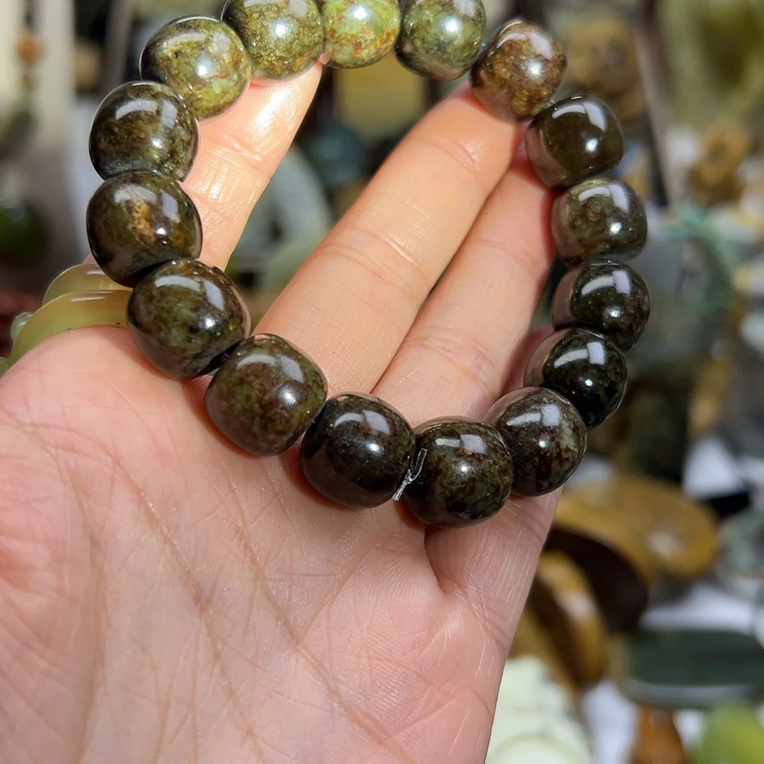 岫岩河磨玉（透闪石质玉）未镶嵌颈饰河磨玉手串卡14