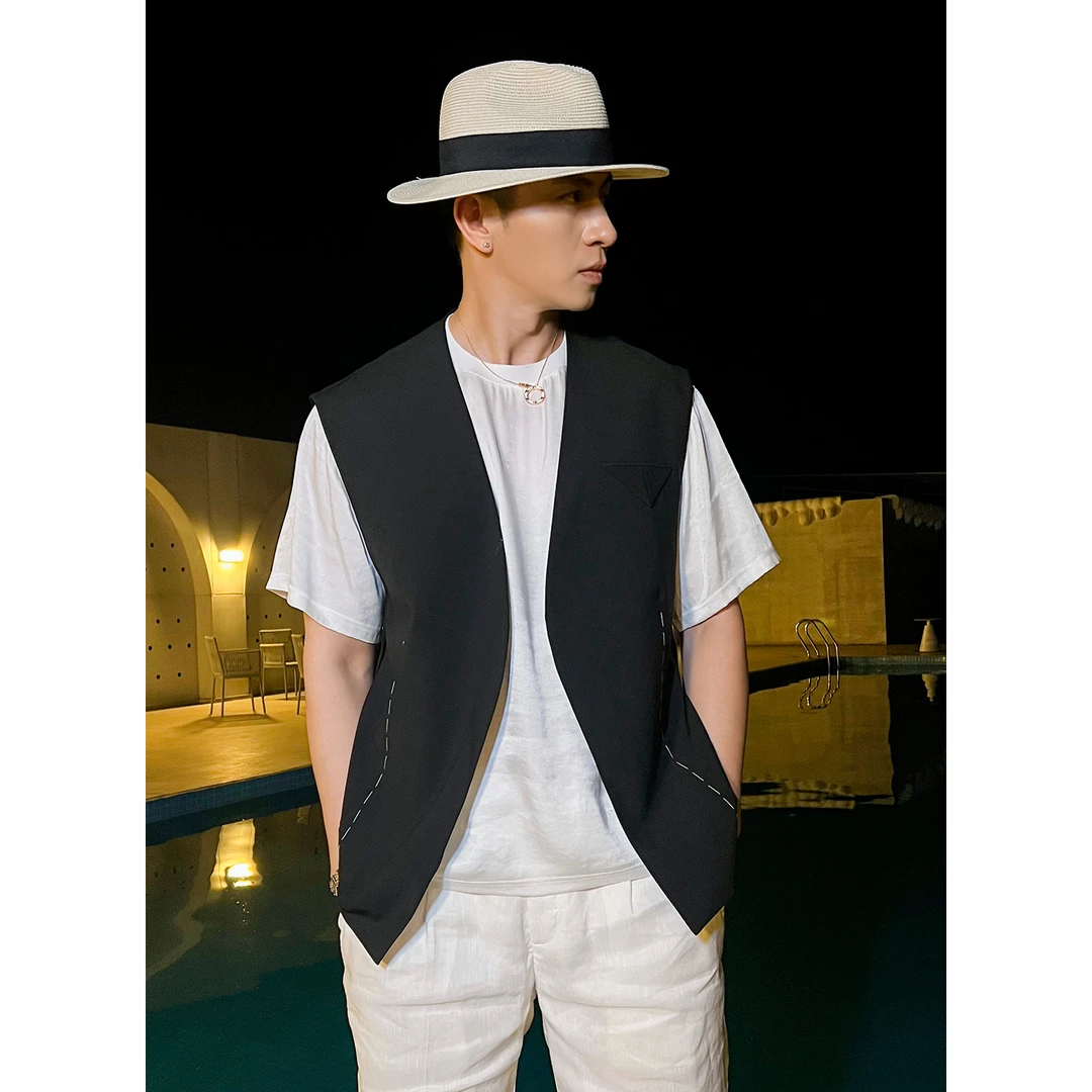 言吉潮牌男装夏季薄款休闲背心高端设计感简约上衣马甲YJQ1151