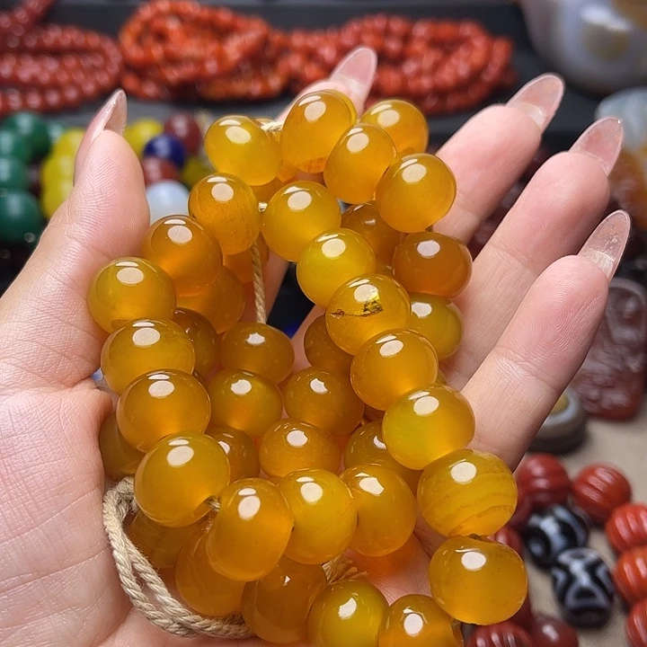玛瑙/玉髓手串未镶嵌