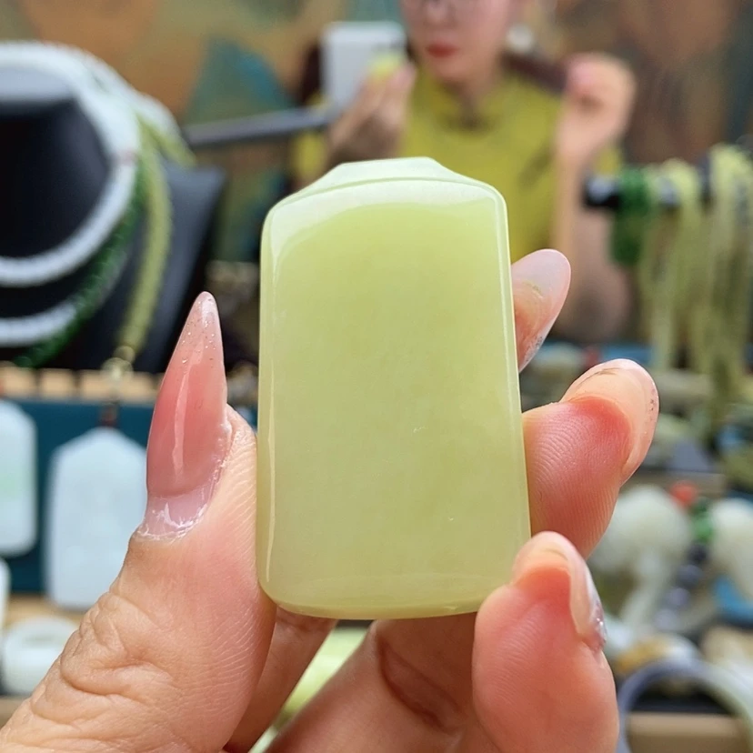 【闪购商品】和田玉（糖玉）未镶嵌颈饰