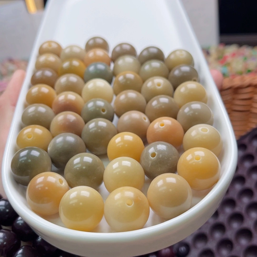 吊坠白玉菩提b17mm/10+3颗杨枝甘露瑕