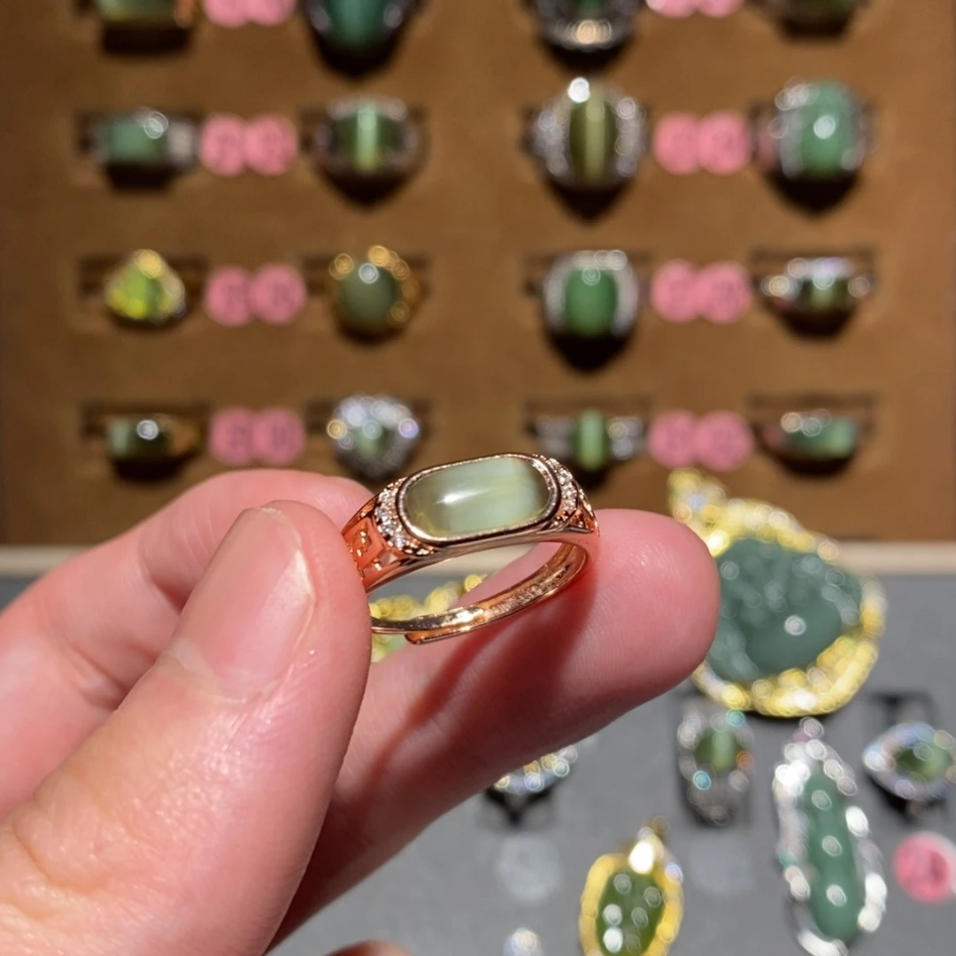 和田玉未镶嵌戒指