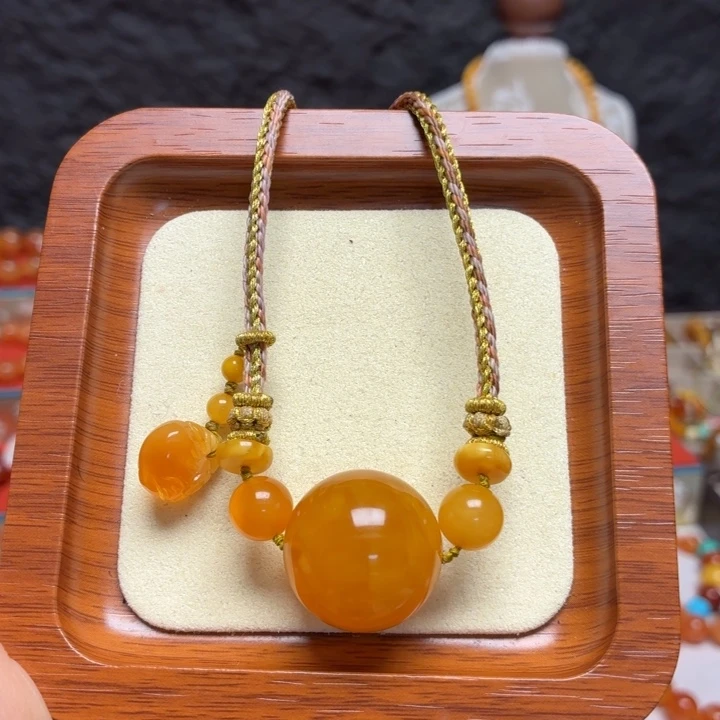 蜜蜡未镶嵌颈饰项链