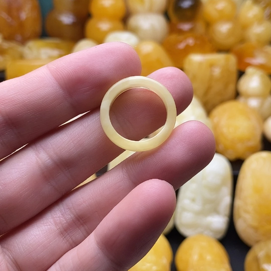 琥珀颈饰未镶嵌琥珀蜜蜡吊坠