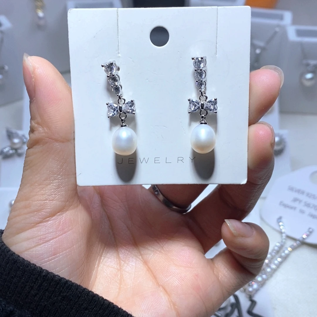 未镶嵌淡水珍珠耳饰