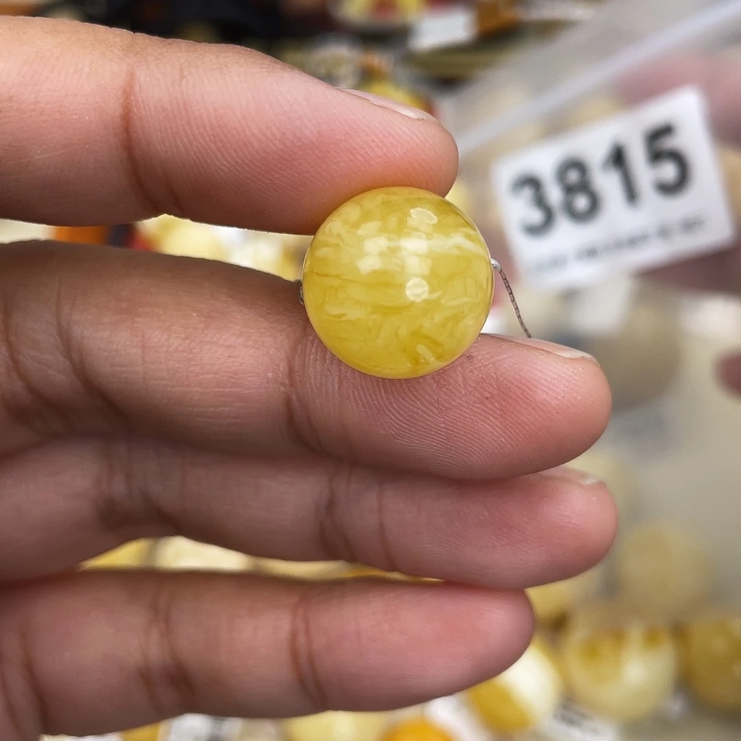 蜜蜡未镶嵌珠宝奇石粉15.3