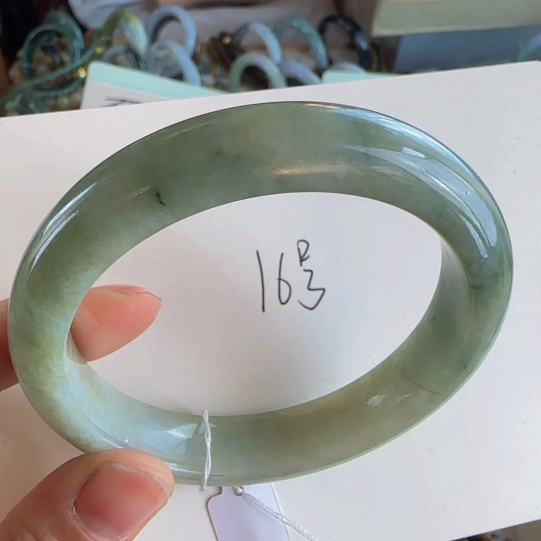 翡翠手镯未镶嵌老坑59圈