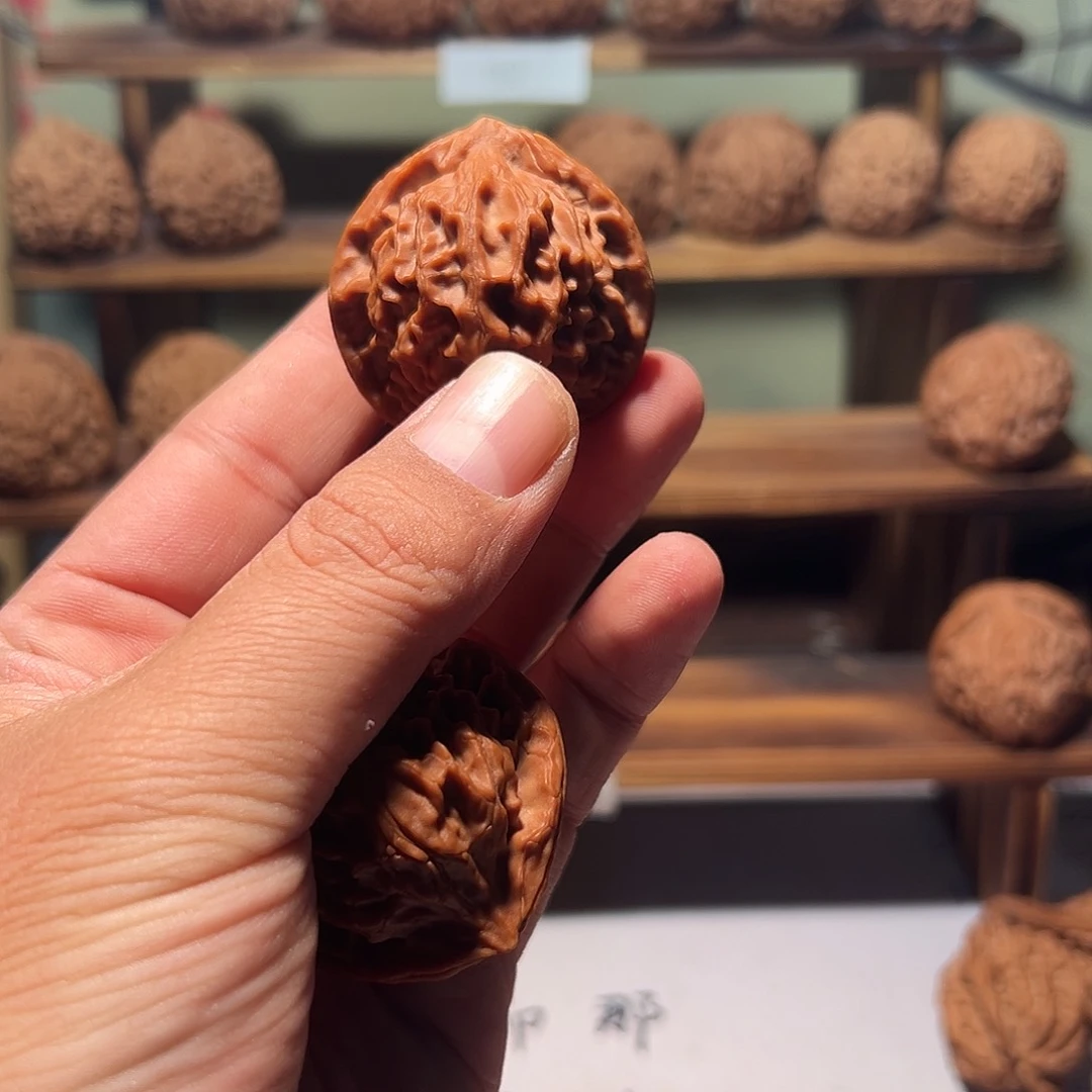 管*文玩核桃，龙鳞老树