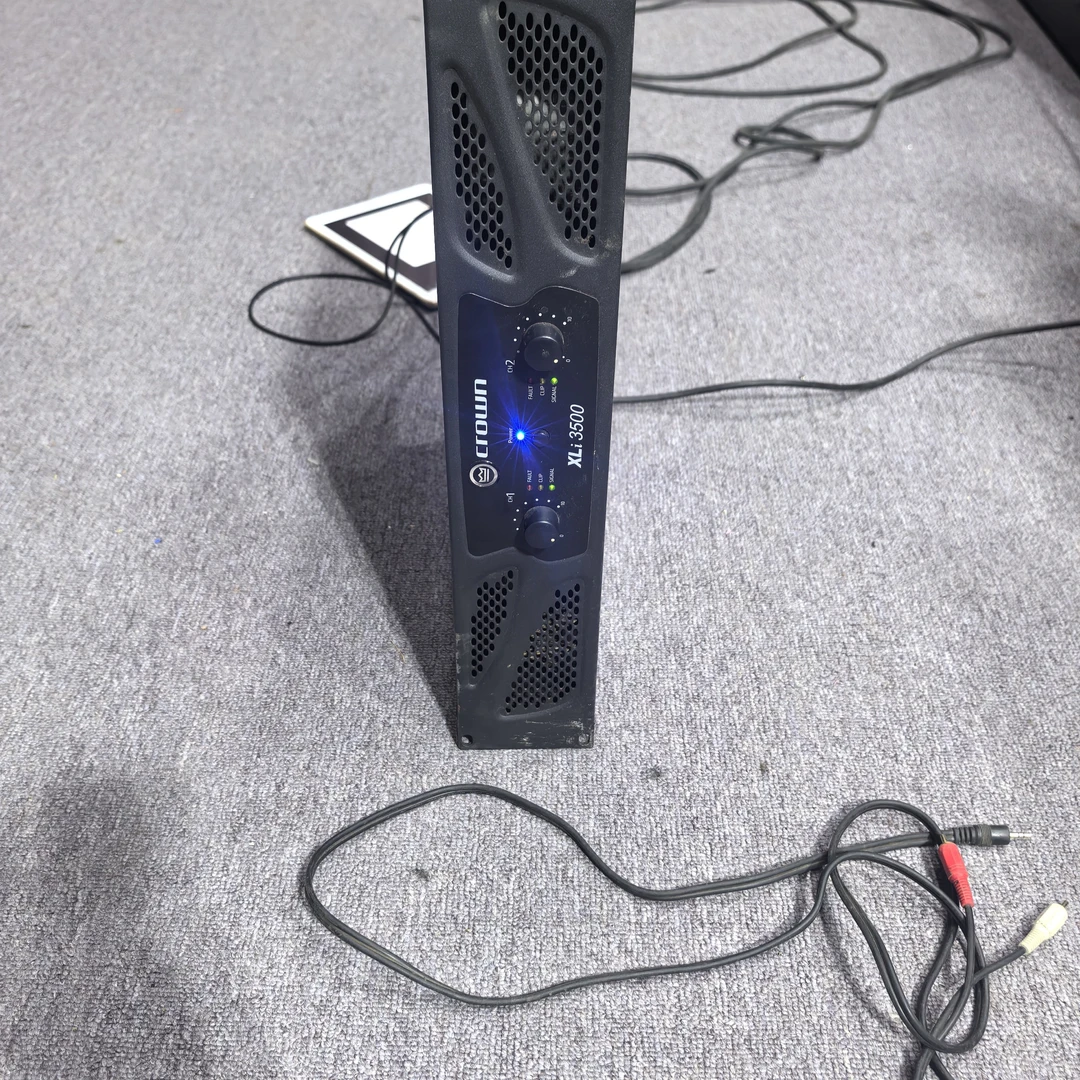 XLi3500功放机一台