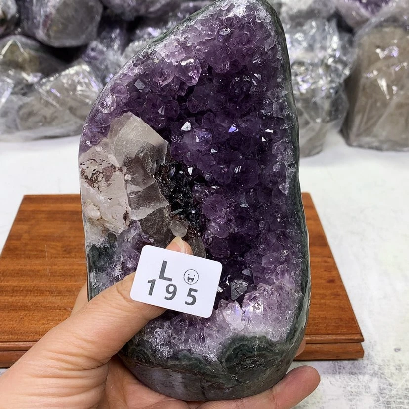 【闪购商品】水晶大型摆件（非配饰）未镶嵌