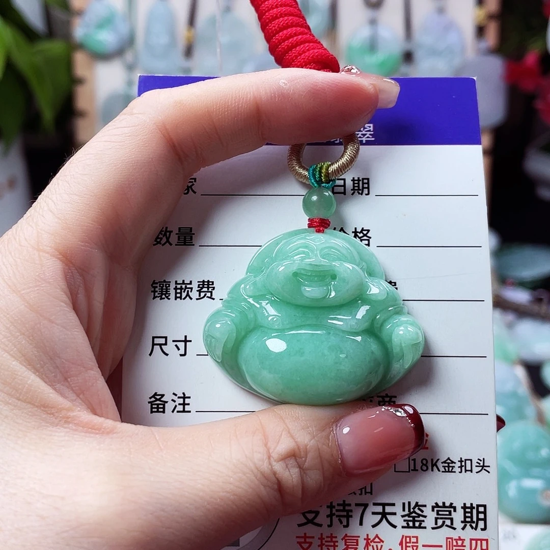 翡翠未镶嵌颈饰佛公49