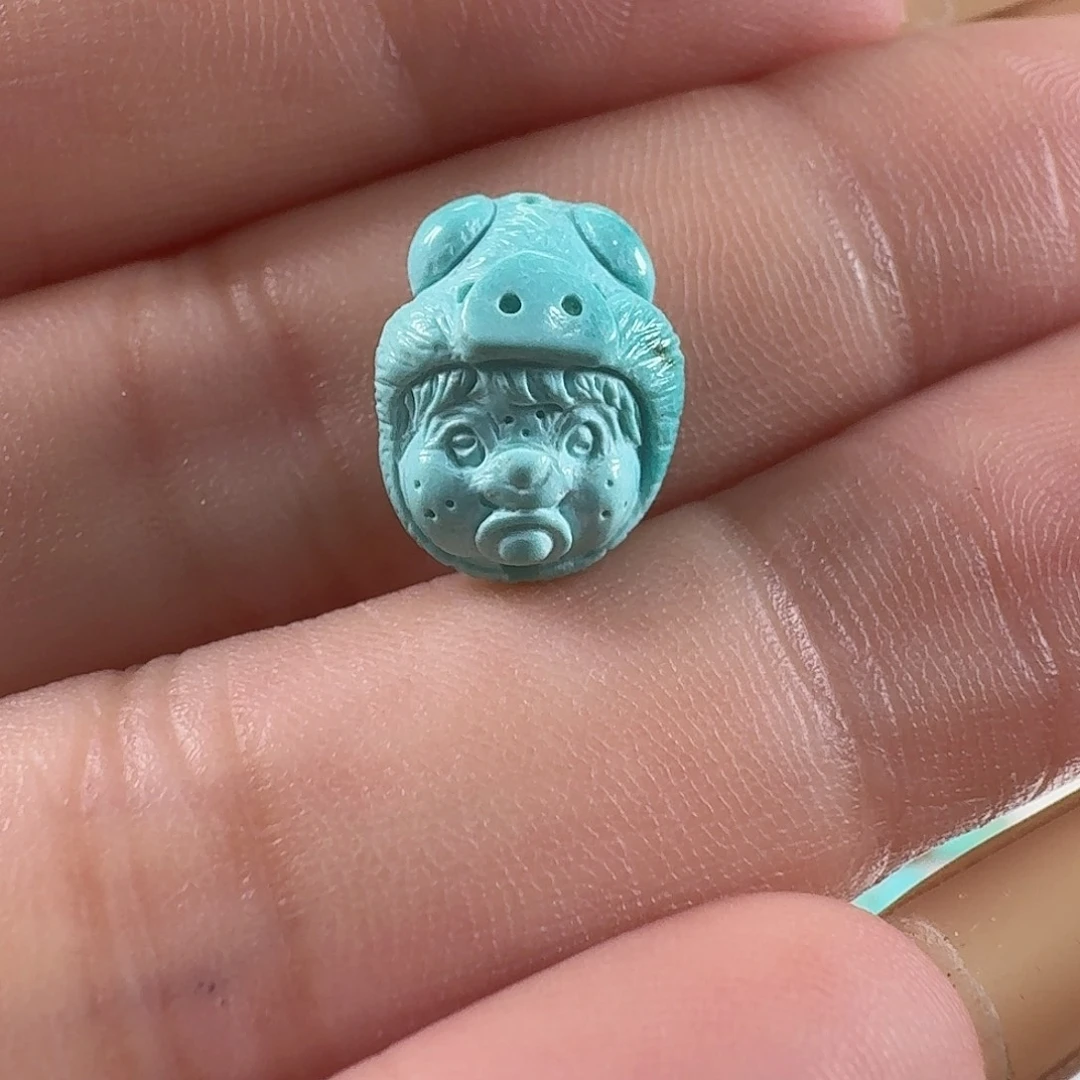 绿松石未镶嵌颈饰