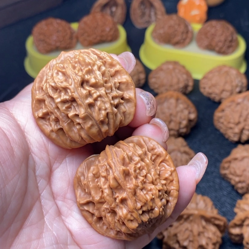 【闪购商品】把件文玩核桃850号四座楼42