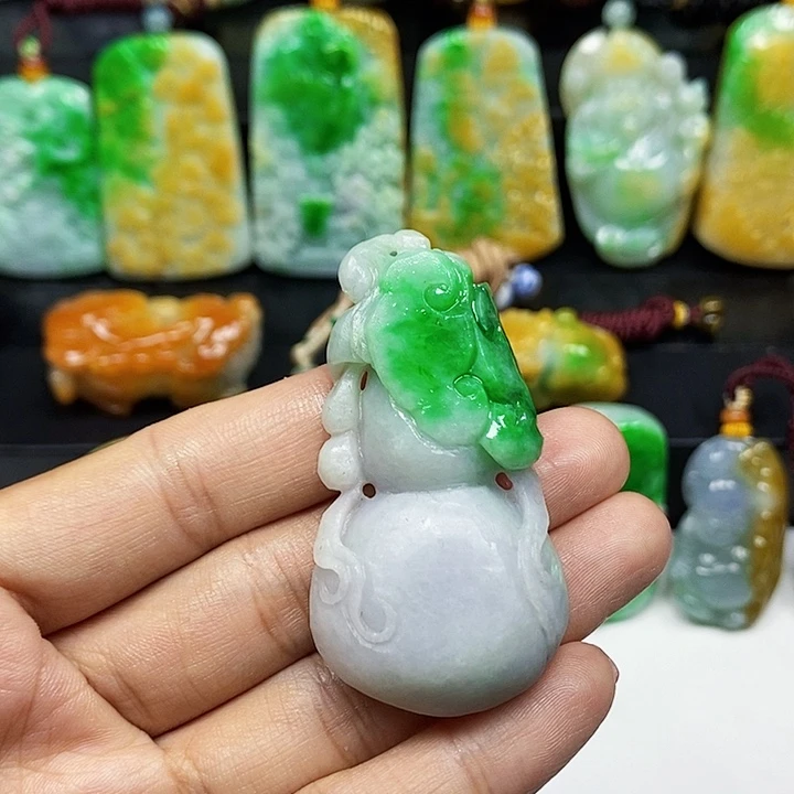 定制翡翠未镶嵌天然翡翠A货